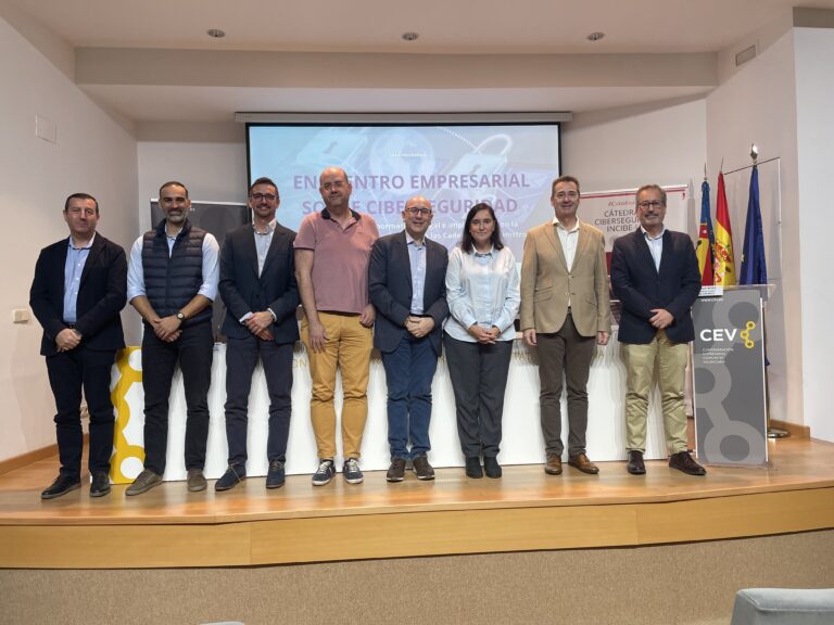 Una jornada de la Cátedra de Ciberseguridad INCIBE-UPV y CEV destaca que las empresas deben priorizar la seguridad en la incorporación de la IA 